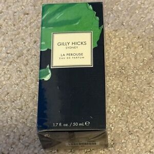 Gilly Hicks La Perouse DISCONTINUED new